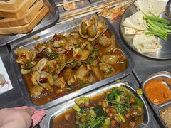 -马路牙子烧烤音乐酒馆(望京店)