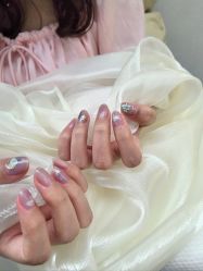 -UU·NAIL美甲美睫專門店