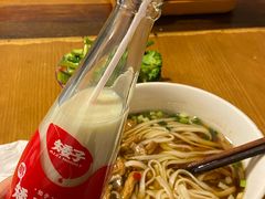 -矮子粉店1985·长沙米粉(湘春路店)