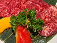 -炼火烤肉店
