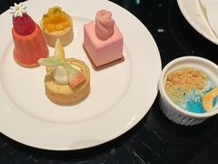 -上海漕河泾万丽酒店