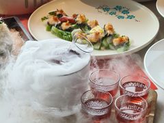 -馋遇江南·精致湖景雅宴(东方之门店)