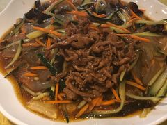 肉冒拉皮-天添纸包鸡家常菜