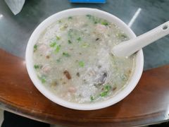 皮蛋瘦肉粥-穗银肠粉店(东川路店)
