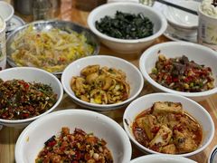 -笨罗卜浏阳菜馆(太平街店)
