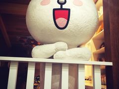 -LINE FRIENDS Garosu-gil Flagship Store