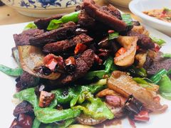 -巴人汇三篇小龙虾江湖菜(李家沱店)