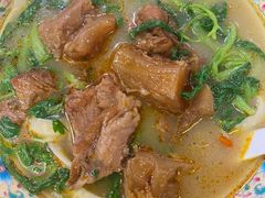 -金杨拉面王小吃面馆·牛三宝面·红烧牛肉粉