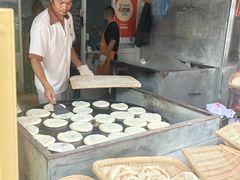 -眼镜粑粑