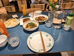 -一坐一忘云南菜(嘉里中心店)