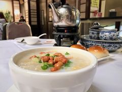 荔湾鲜虾艇仔粥-广州酒家(文昌总店)