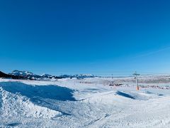 -丝绸之路山地度假区滑雪场