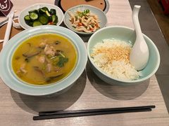 山珍菌滑鸡浓汤捞饭-康师傅私房牛肉面(马泉营奥莱店)
