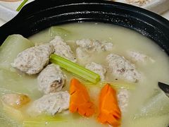 浓汤金勾节瓜鱼滑煲-顺德美的万豪酒店-万豪中餐厅