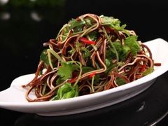 秘制香豆皮-小土豆北方菜馆(方庄店)