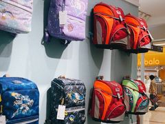 -康朴乐儿童学习桌椅(蓝色港湾店)