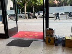 -滴水·湘逢(南汇大学城生活广场店)