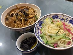 -东兴寒舍老北京炸酱面(三里河路店)
