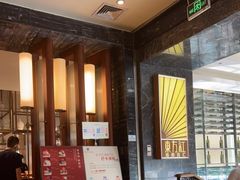 -东方红海鲜百汇(国际大厦店)