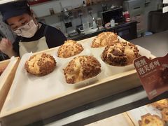 -西树泡芙(湖滨银泰in77B区店)