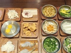 -银米·云南传统过桥米线(双廊黑金冠店)