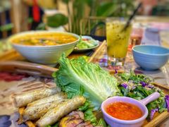 -越弥越南传统美食馆