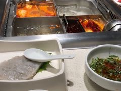 -海底捞火锅鲜切牛肉主题店(长寿路店)