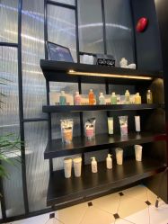 -HAIR CORNER