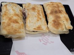 加焖子驴肉火烧-高玛纳驴肉火烧(一世界店)