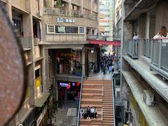 -喧闹·东方大气茶(鹅岭二厂店)
