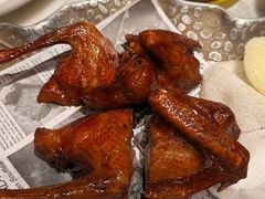 -蝴蝶里·粤菜·点心(滨江龙湖店)