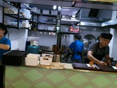 -蒙小妹骨汤饭.米线(新光路店)
