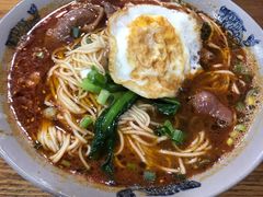 红烧肥肠小面-丁丁猫重庆小面(徐州路店)