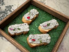 黑松露鱼籽法棍-雀越·Queen(滨北店)