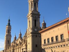 -皮拉尔圣母圣殿主教座堂