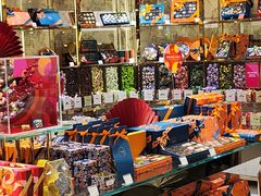 -VENCHI 闻绮(北京国贸商城店)