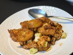 -铜锣湾·有麝自然香(渝北财富中心店)