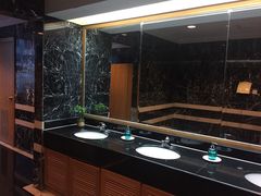 -上海尊茂酒店