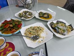 -双月饭店·20年老字号(新村店)