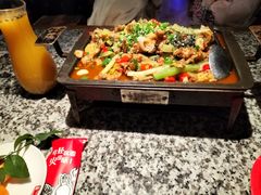 -蛙舍·炭烧牛蛙(东百中心店)