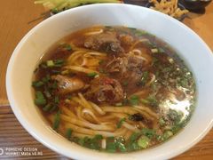 -矮子粉店1985·长沙米粉(湘春路店)