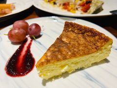 巴斯克黑芝士蛋糕-LENBACH兰巴赫西餐·精酿啤酒(香格里拉店)