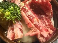 -山川小町·极番烧肉(新地假日广场店)