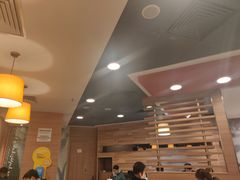 -麦当劳(青岛大学店)
