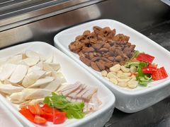 -阿峰饭店·本地土菜馆·农家土鸡煲·一品神仙鸡(报福店)