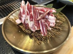 -臻牛烤肉