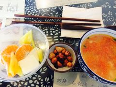 -蜗牛小馆醉乡民谣云南菜(惠新西里店)