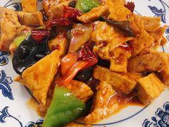 -天天向上素食餐厅(五台山店)