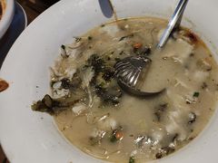 -严记小天府酸菜鱼(西四路店)