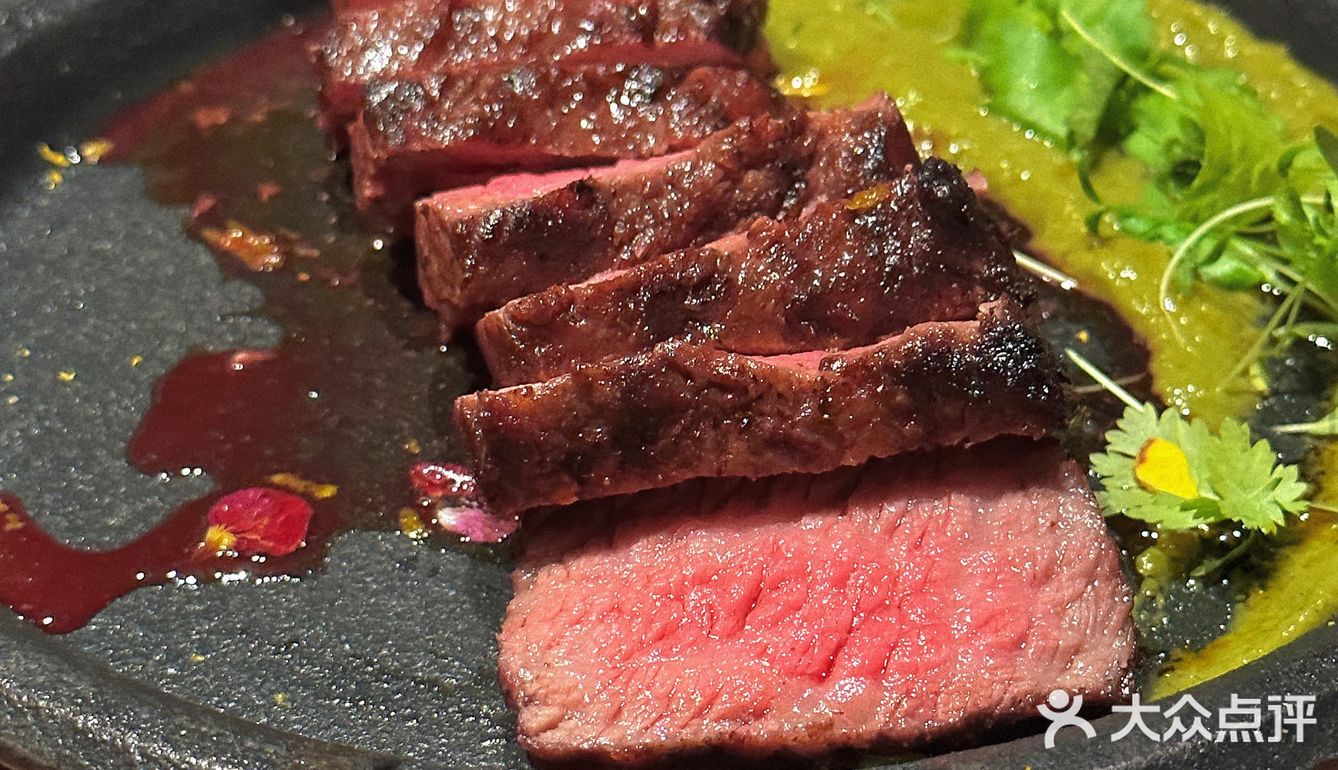 这个假期总要来体验一下林峯的餐厅吧💕